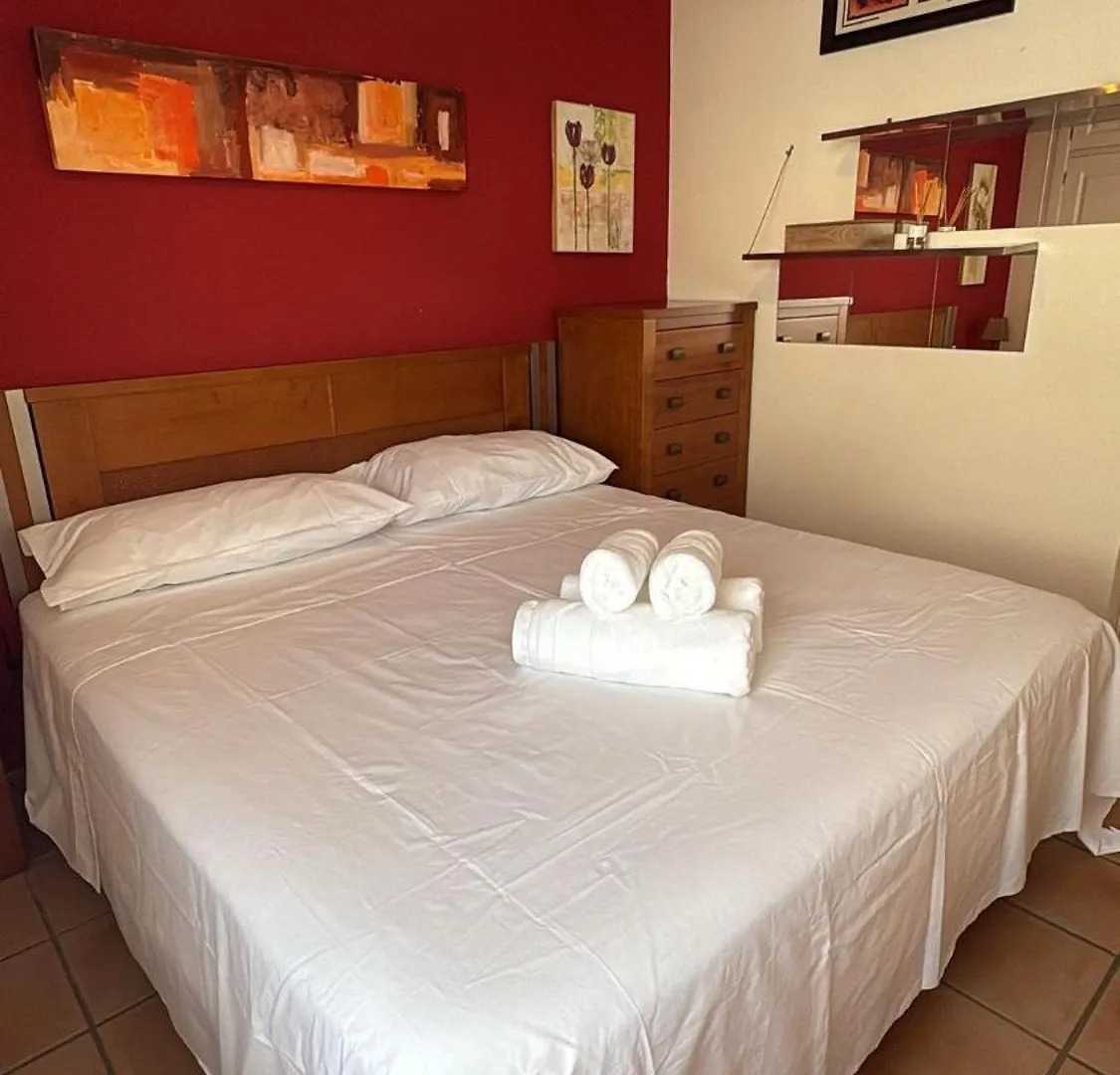 Estupendo Piso Con Piscina, Padel, Tenis Y Golf Isola Cristina